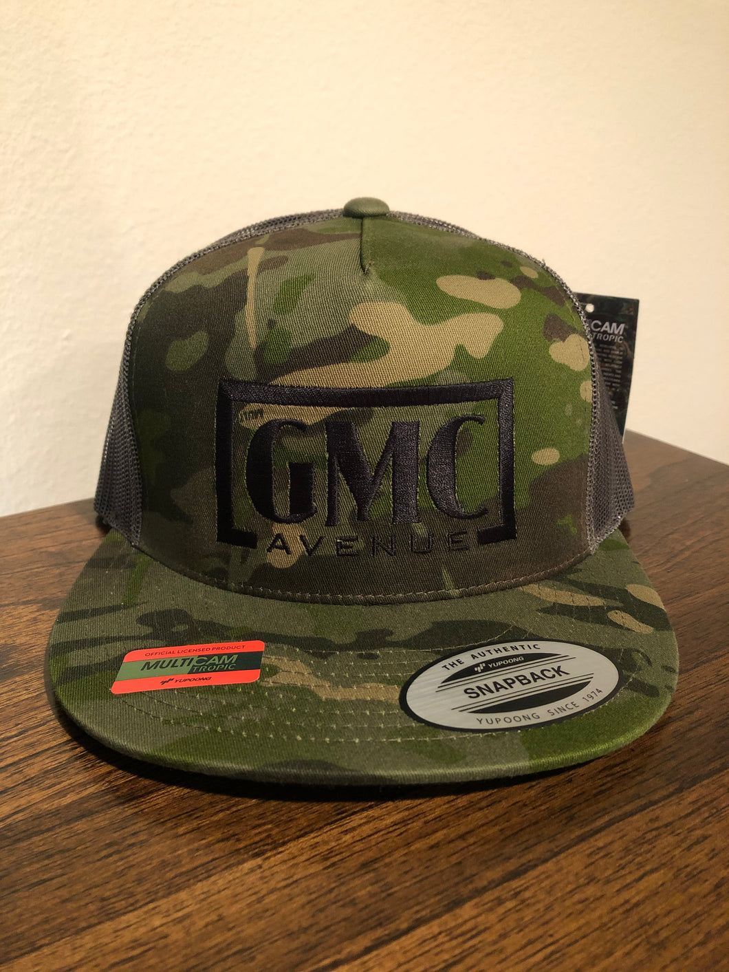 GMC AVE STAMP LOGO MULTICAM HAT BLACK STITCHING